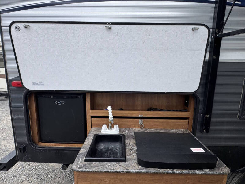 2018 Keystone RV Springdale 240BH