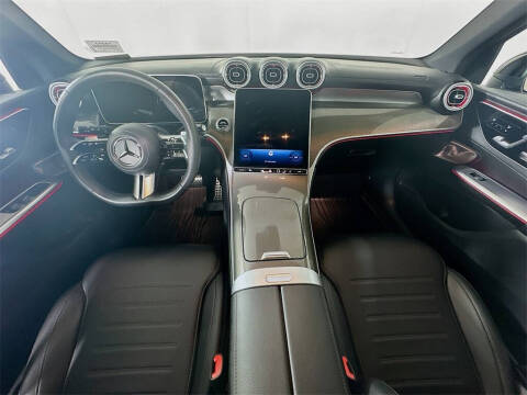 2025 Mercedes-Benz GLC GLC 300 4MATIC