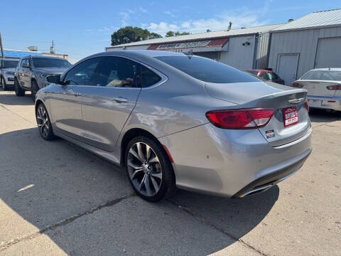 2015 Chrysler 200 C