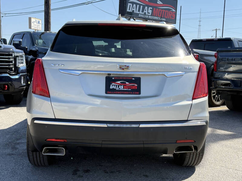 Used 2017 Cadillac XT5 Luxury with VIN 1GYKNBRS9HZ201665 for sale in Garland, TX