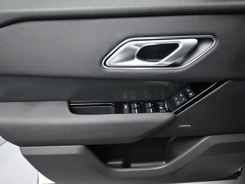 2024 Land Rover Range Rover Velar P250 Dynamic SE