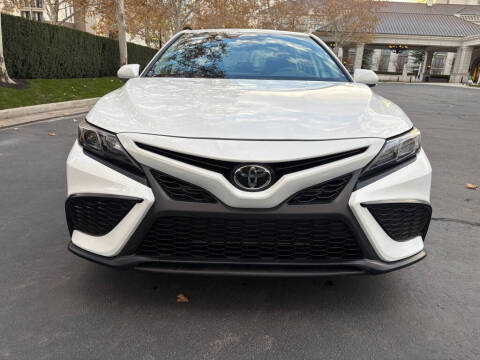 2024 Toyota Camry SE Nightshade