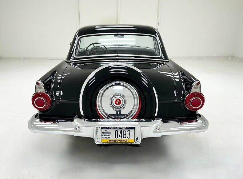 1956 Ford Thunderbird