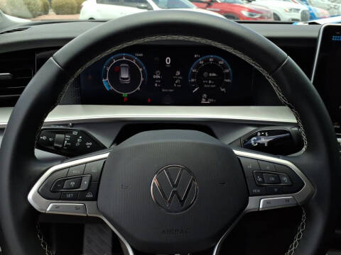 2025 Volkswagen Tiguan SE