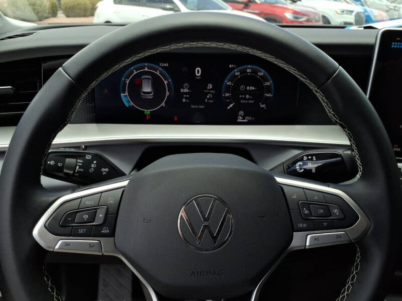 2025 Volkswagen Tiguan SE