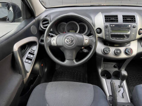 2008 Toyota RAV4 Sport