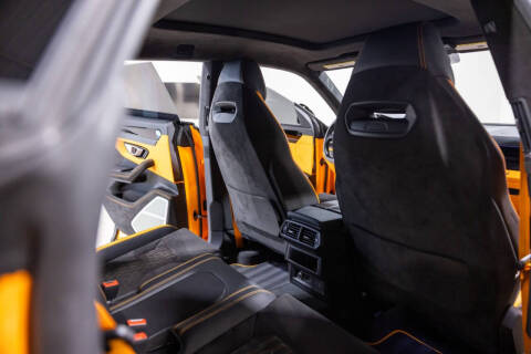 2024 Lamborghini Urus S