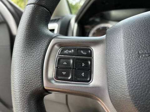 2024 RAM 1500 Classic SLT