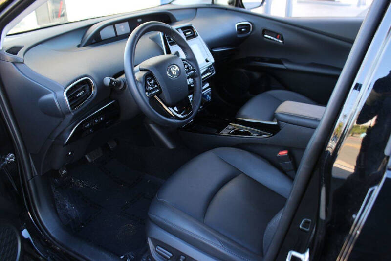 2022 Toyota Prius XLE