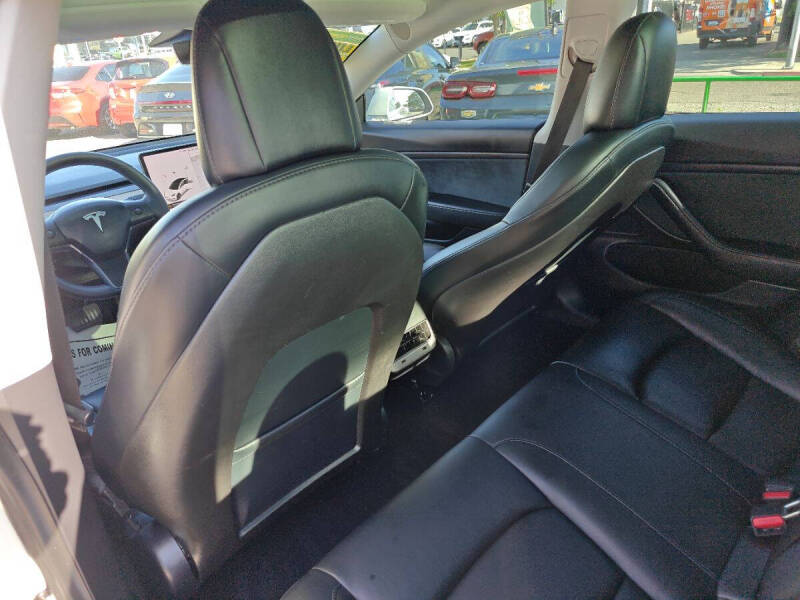 2020 Tesla Model 3 Standard Range