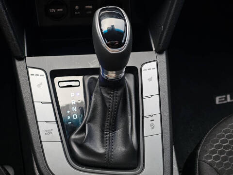 2020 Hyundai Elantra Eco