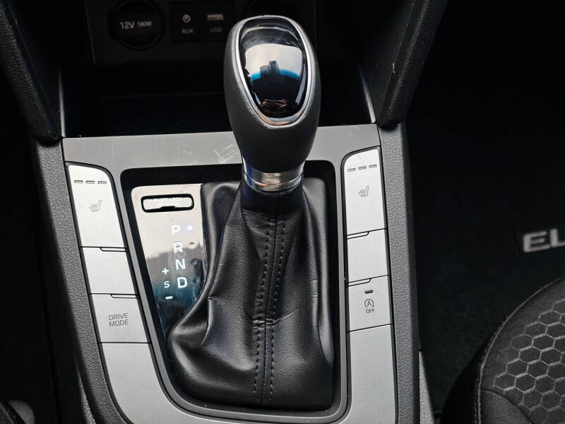 2020 Hyundai Elantra Eco