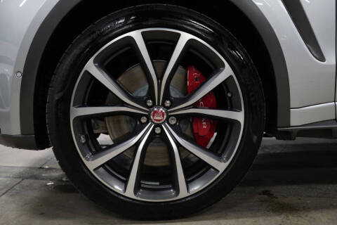 2019 Jaguar F-PACE SVR