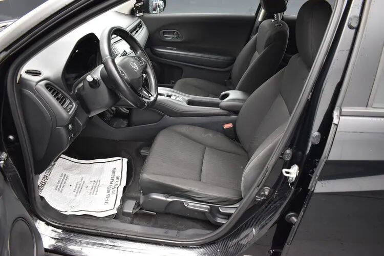 2017 Honda HR-V LX