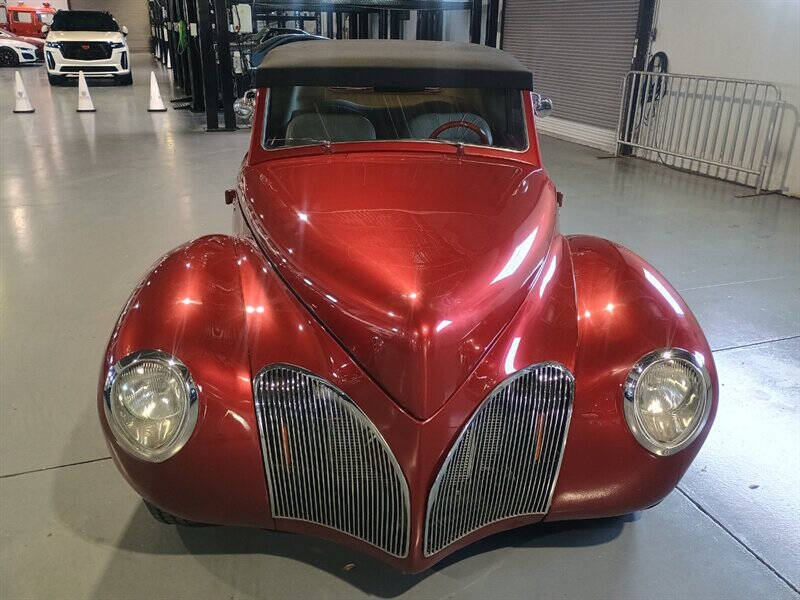 1941 Lincoln Continental
