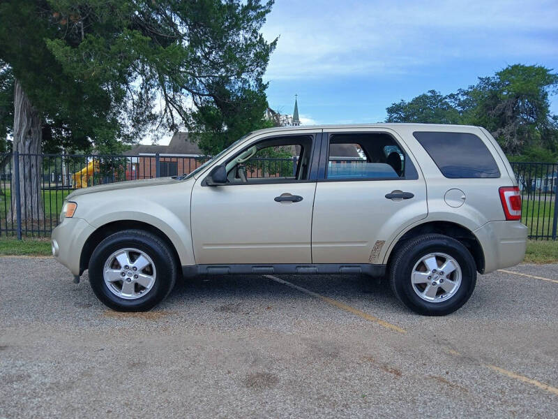 2011 Ford Escape XLS