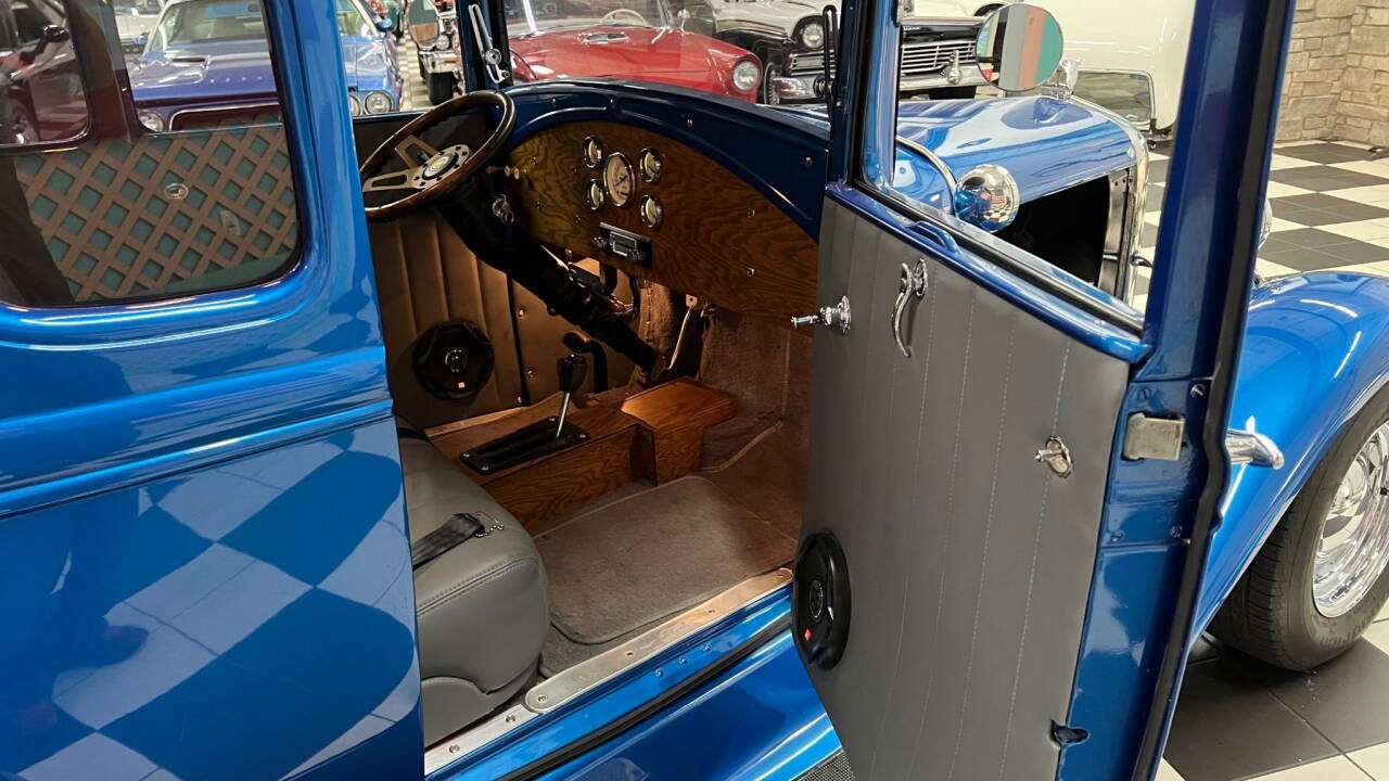 1931 Ford Street Rod 4