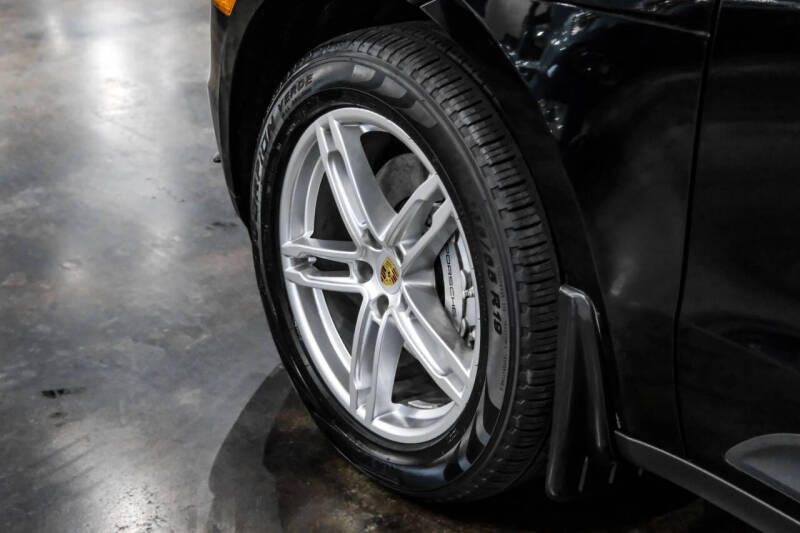 2017 Porsche Macan S