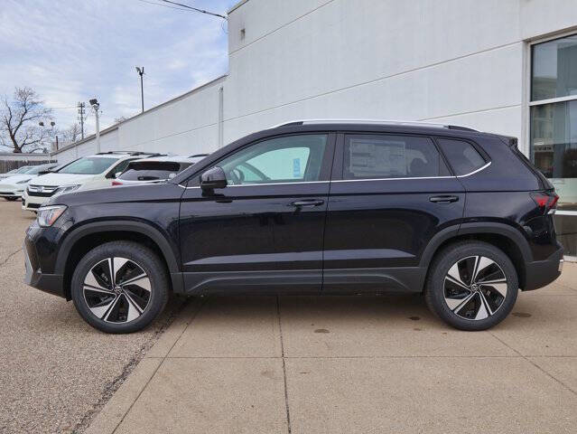 2026 Volkswagen Taos SE 4Motion