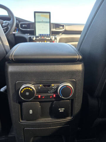 2022 Ford Explorer ST