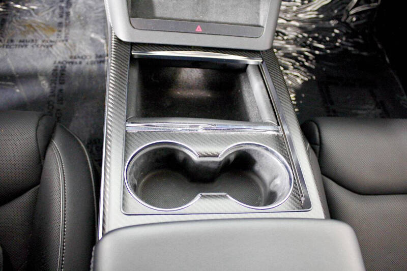 2022 Tesla Model S Plaid