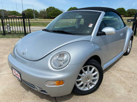 2004 Volkswagen New Beetle Convertible for sale at Texas Luxury Auto in Cedar Hill TX