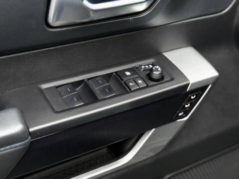 2024 Toyota Tundra Platinum