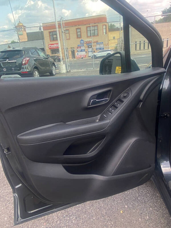 2020 Chevrolet Trax LS
