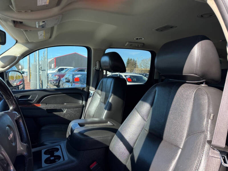 2014 GMC Yukon XL SLT