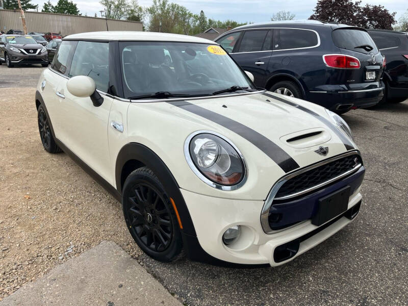 2015 MINI Hardtop 2 Door for sale at River Motors in Portage WI