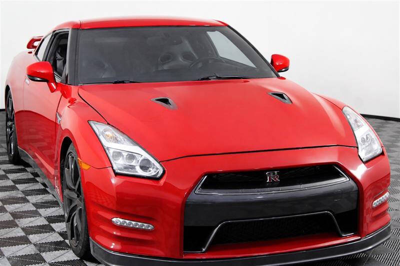 2015 Nissan GT-R Premium