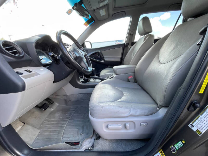 2011 Toyota RAV4 Limited