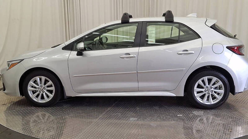 2024 Toyota Corolla Hatchback SE