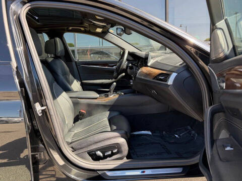 2017 BMW 5 Series 540i xDrive