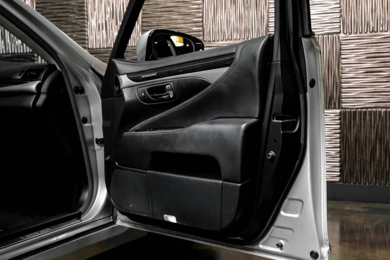 2014 Lexus LS 460