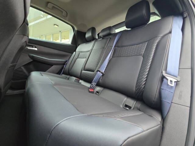 2026 Nissan LEAF Platinum+