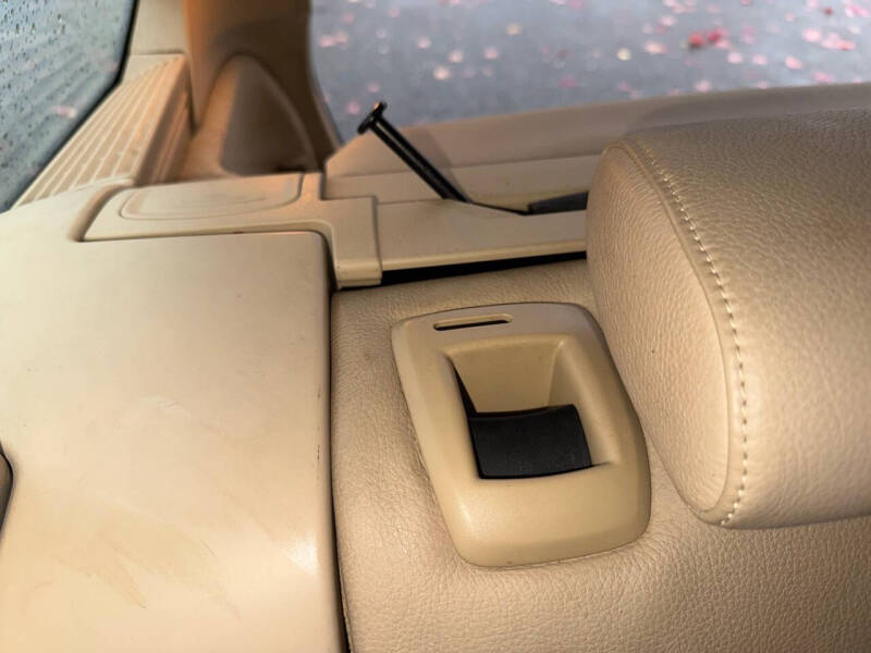 2006 BMW 3 Series 325xi