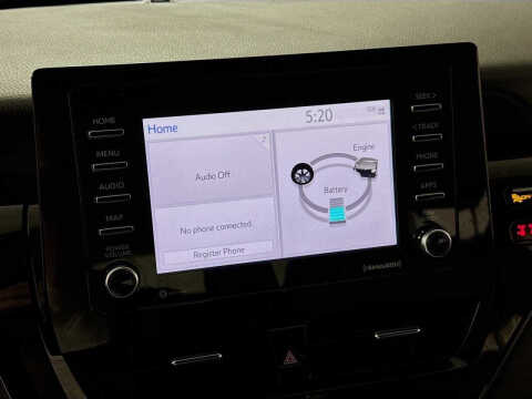 2022 Toyota Camry Hybrid SE Nightshade