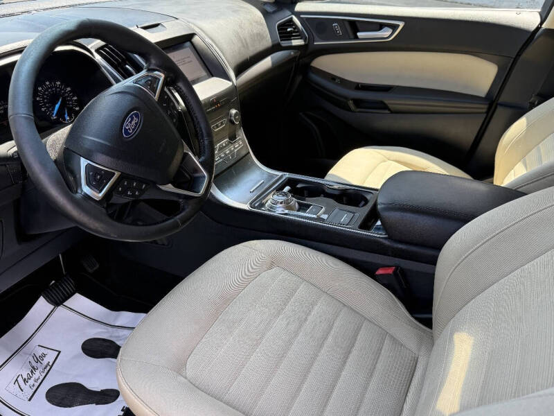 2019 Ford Edge SEL