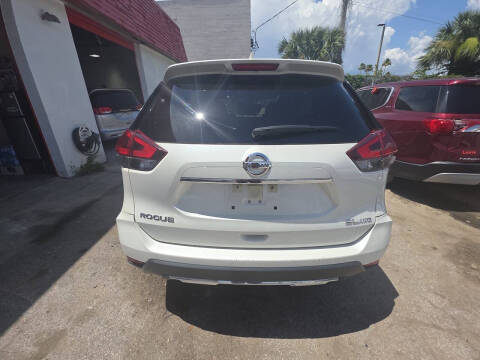 2018 Nissan Rogue SL