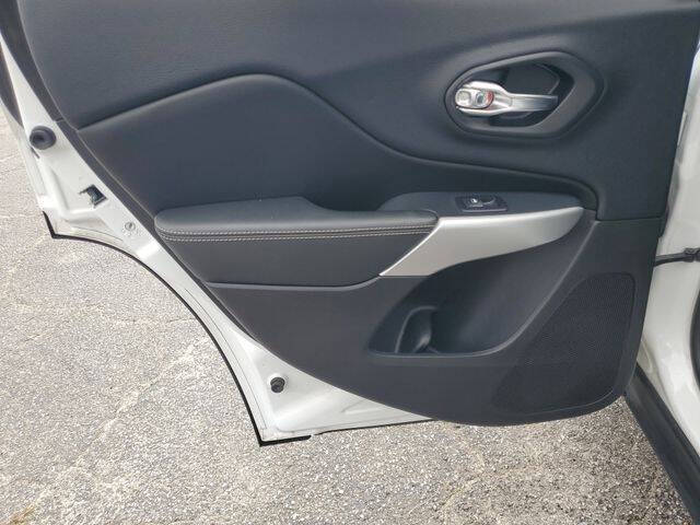 2018 Jeep Cherokee Latitude Plus