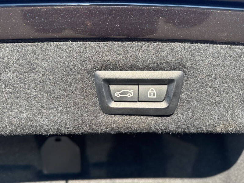 2018 BMW 5 Series 540i