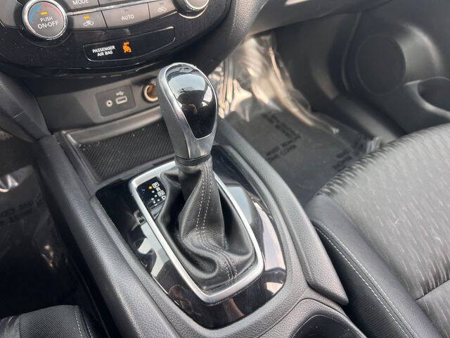 2018 Nissan Rogue SV