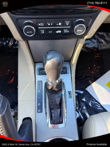 2013 Acura ILX 1.5L Hybrid w/Tech