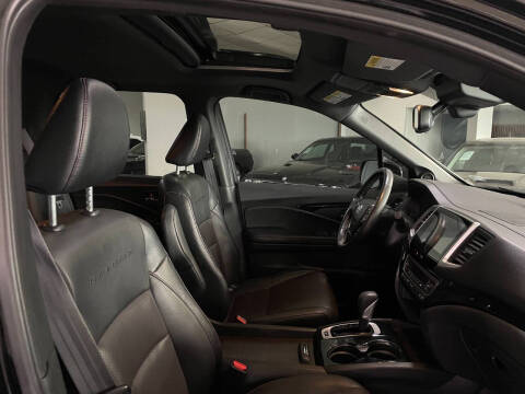 2017 Honda Ridgeline Black Edition