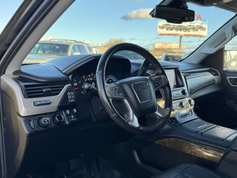 2017 GMC Yukon XL Denali