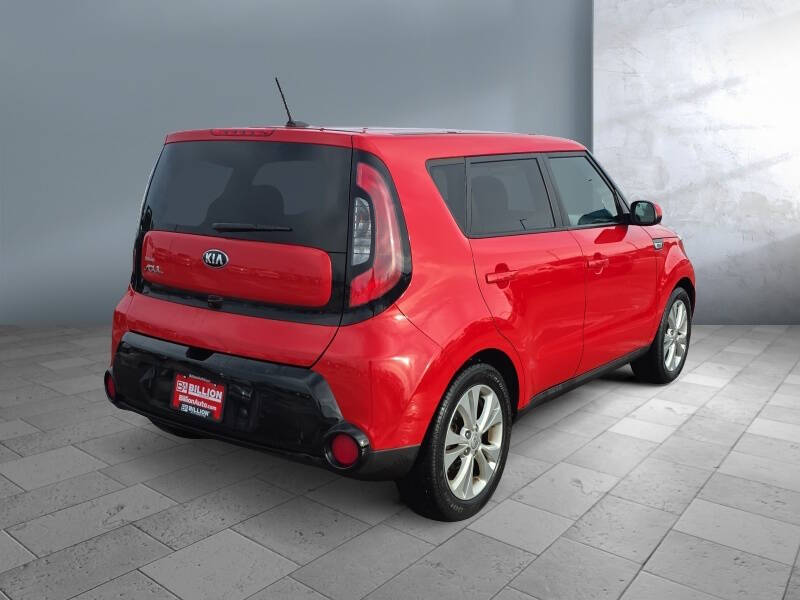 2016 Kia Soul +