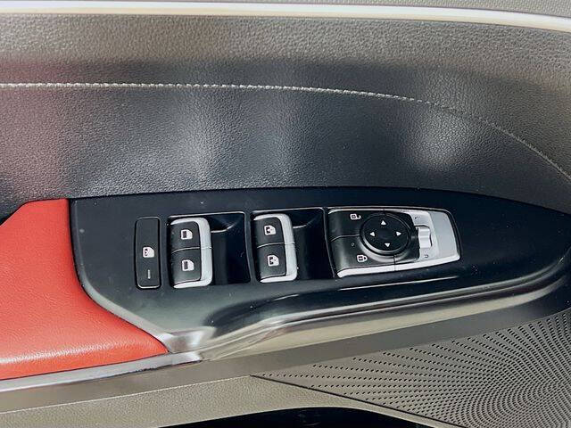 2023 Kia K5