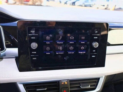 2026 Volkswagen Taos SE