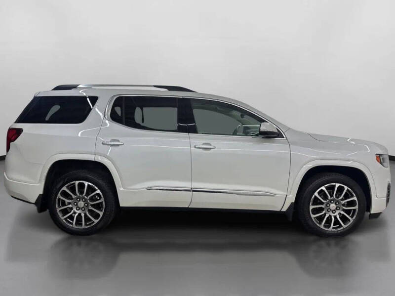 2021 GMC Acadia Denali